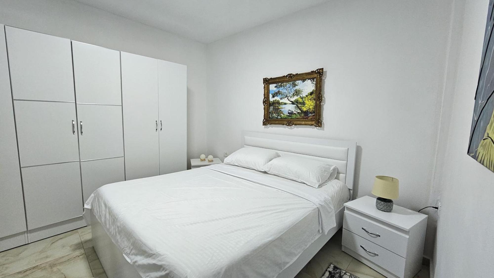 Guesthouse Albi Berat Exterior foto